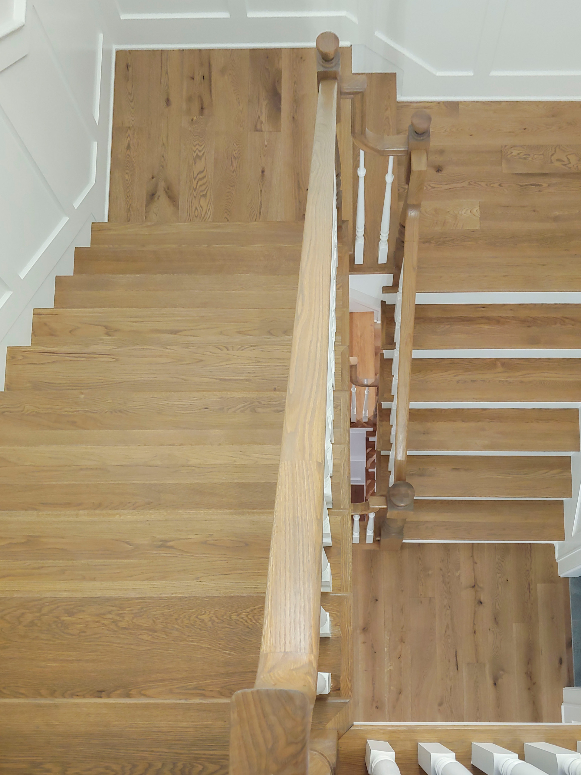 103_Classic Staircase with Stunning Handcrafted Oak Railing System, Aldie VA 201