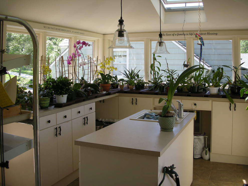 Anderson: Orchid Room