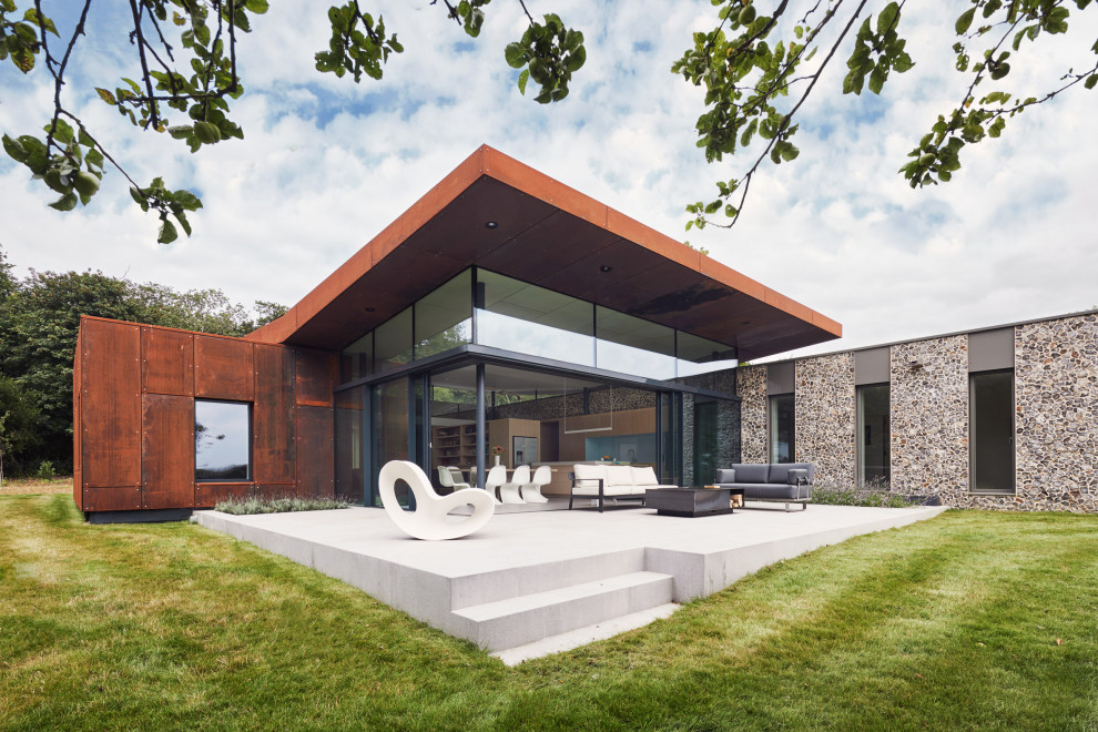 Mid-Century Reimagined