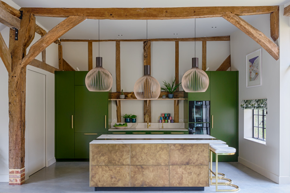 Inspiration for a farmhouse kitchen remodel in London