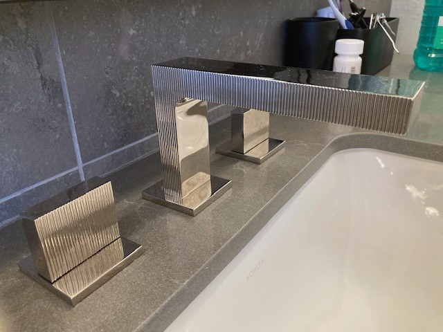 Modern Bathroom