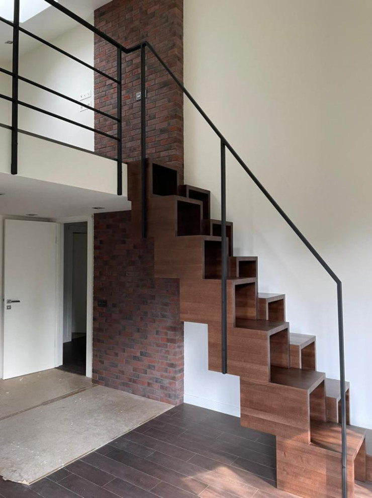 лестница на антресольный этаж