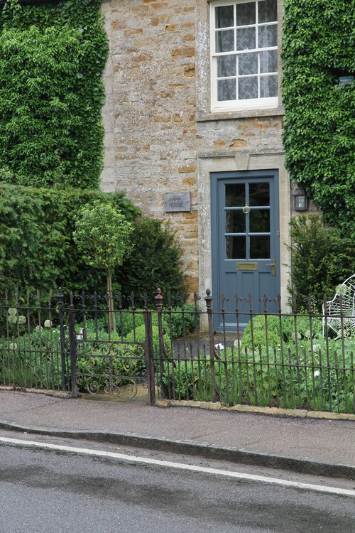 11 Design Ideas For Small Front Gardens Houzz Uk