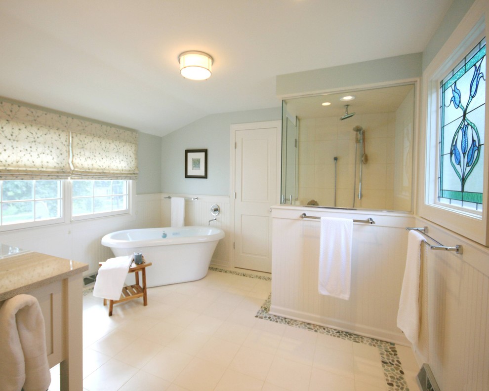 Photo of a traditional bathroom in Chicago with a freestanding tub.