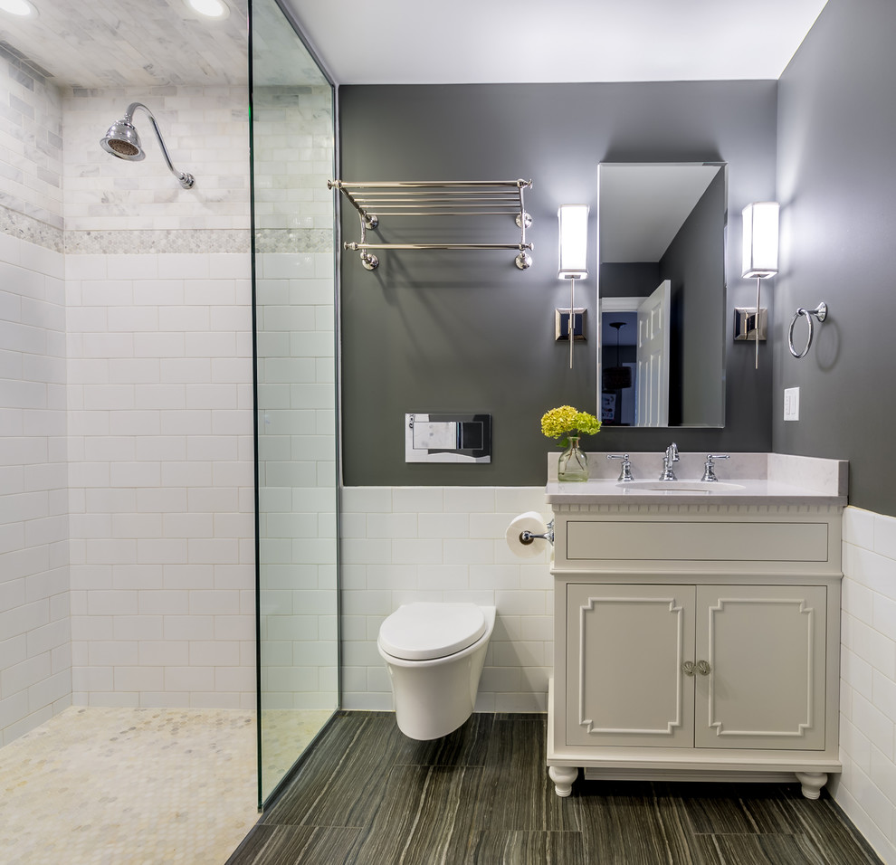 Sleek Accessible Bath