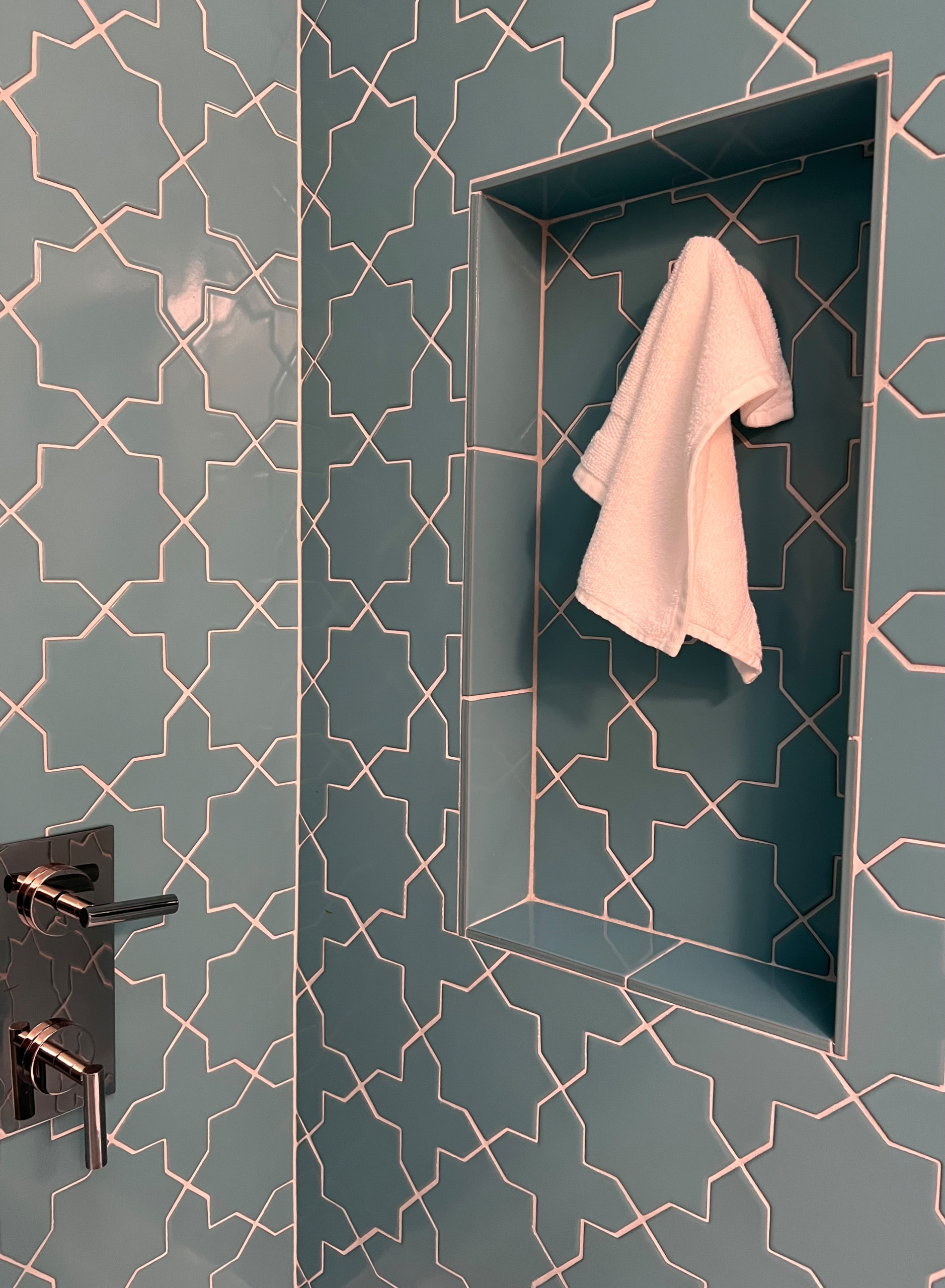 Shampoo Niche with a Convenient Robe Hook