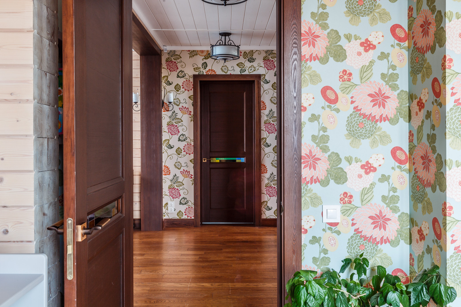 Вилла в пос. Мысхако с панорамным видом на море.