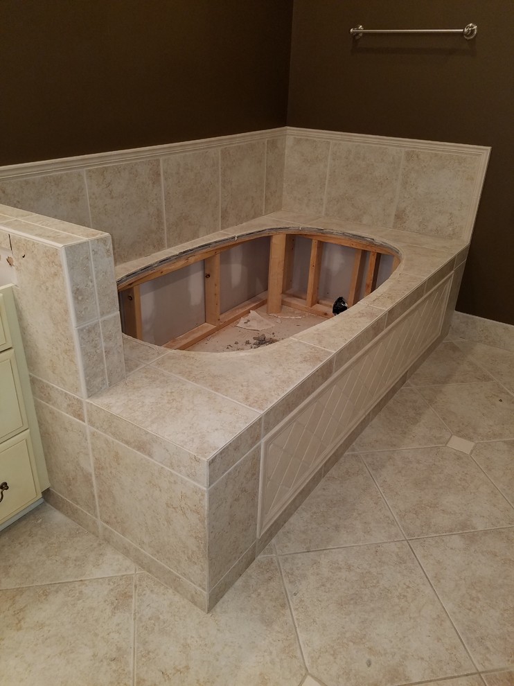 Home design - transitional home design idea