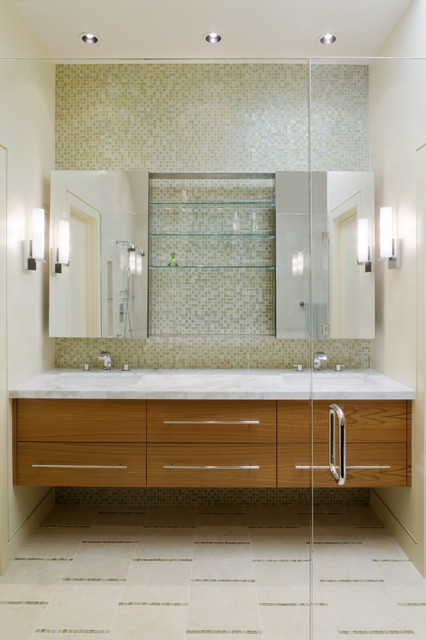 Should You Put The Medicine Cabinet On The Bathroom Wall Or In It Houzz Au