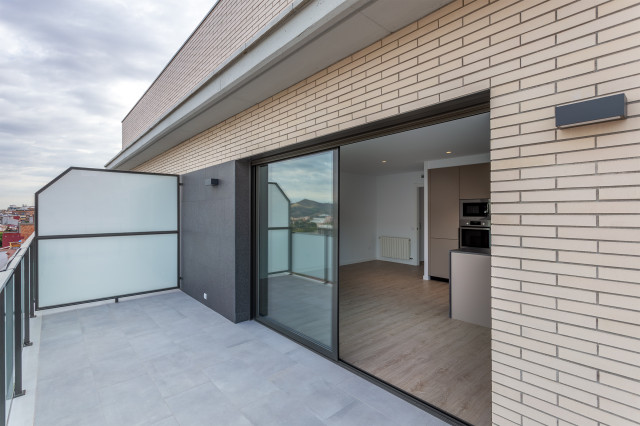 Nueva construcci&oacute;n trendy-terrasse