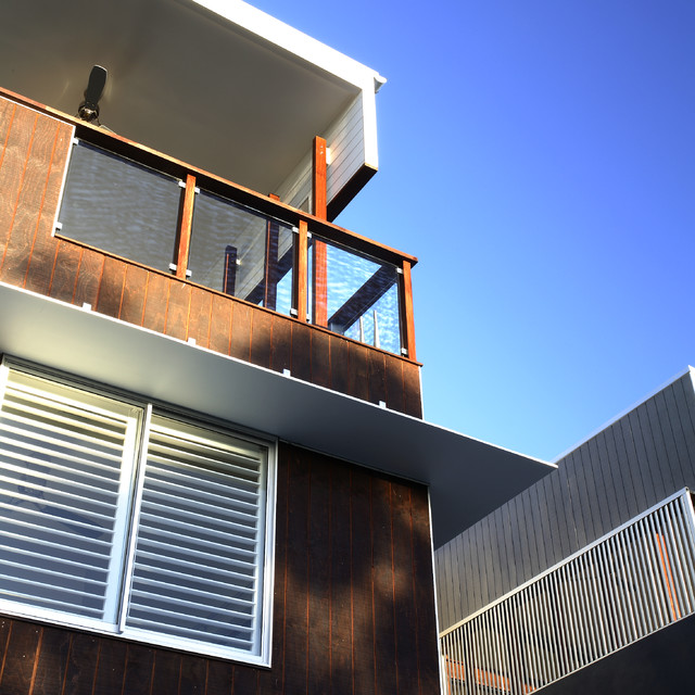 Aluminium Shutters for Balconies moderne-hus-og-facade