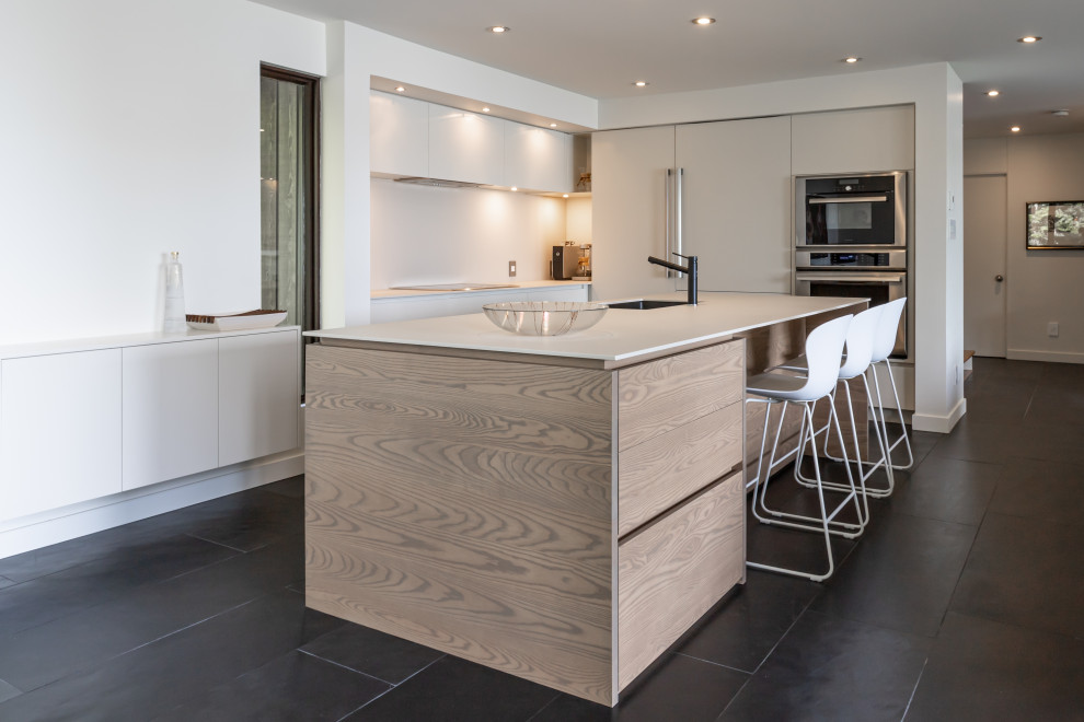 Simply Spectacular Transitional Kitchen New York by Rochon New