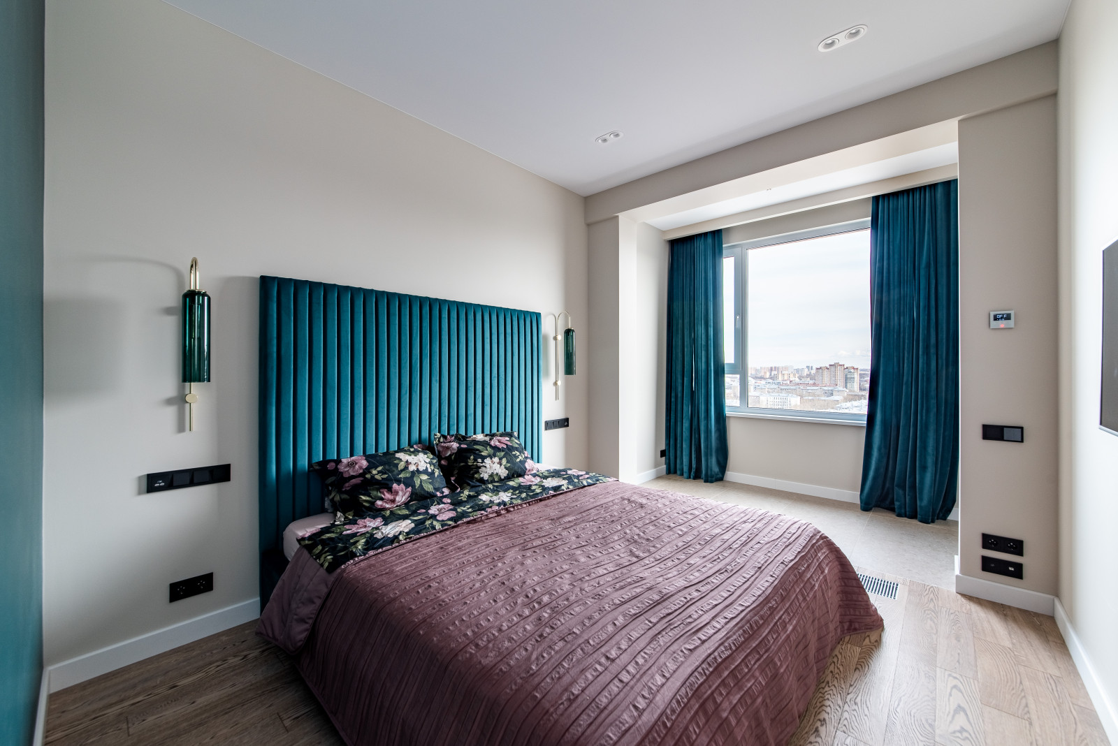 Спальня совмещенная с лоджией