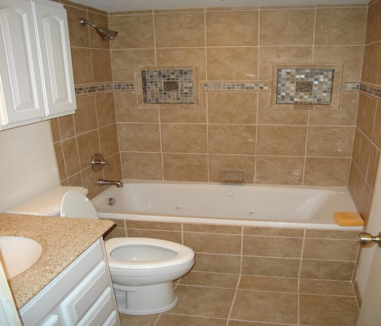 BATHROOM REMOLDING