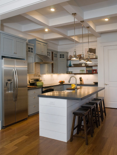 Hondros Cottage traditional-kitchen