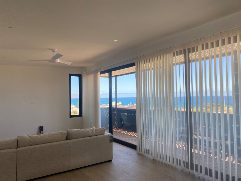 Inspiration for a contemporary living room in Adelaide.