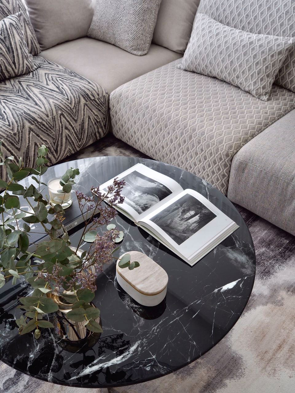 ДОМ С ПРИРОДНЫМИ АКЦЕНТАМИ