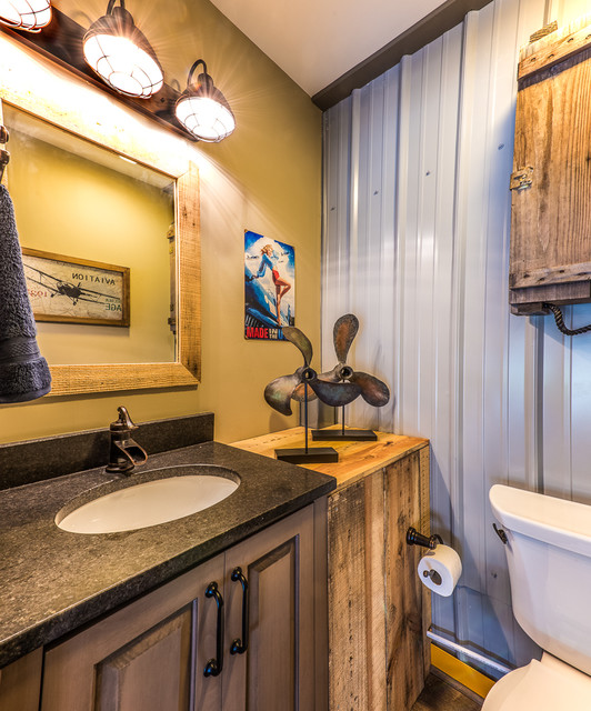 Hangar Bathroom industrial-aseo