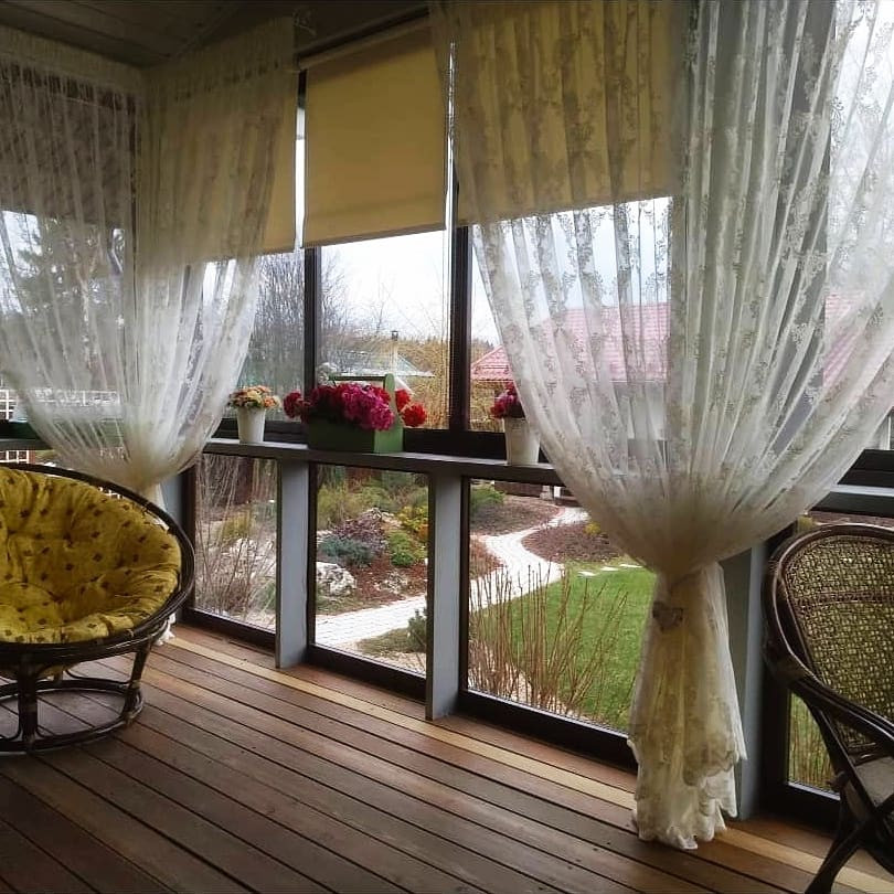 Шторы беседку большого загородного дома