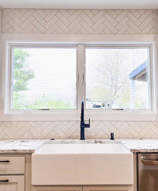 Kitchen Backsplash utility-room