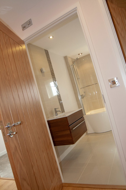 Bathroom traditional-bathroom