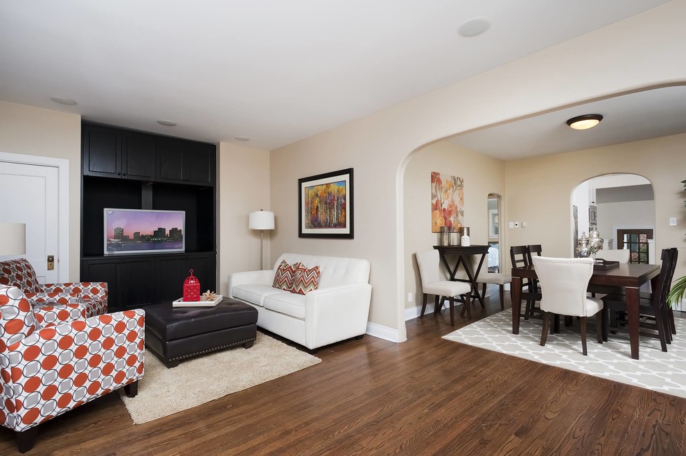 Entryway - transitional entryway idea in Denver