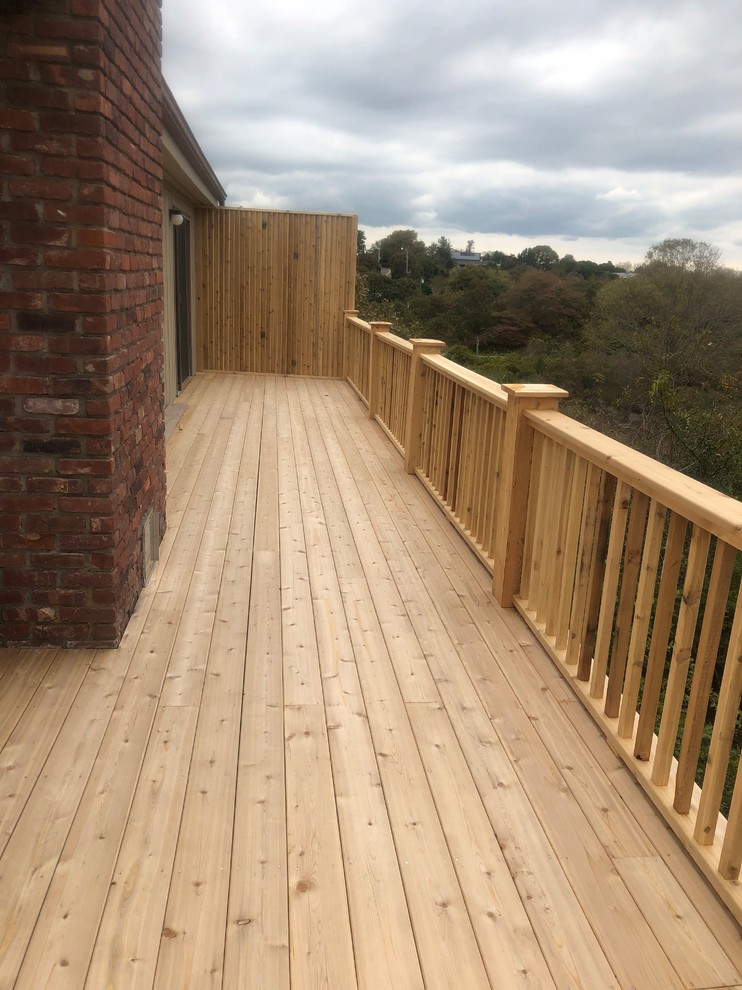 East Hampton Balcony