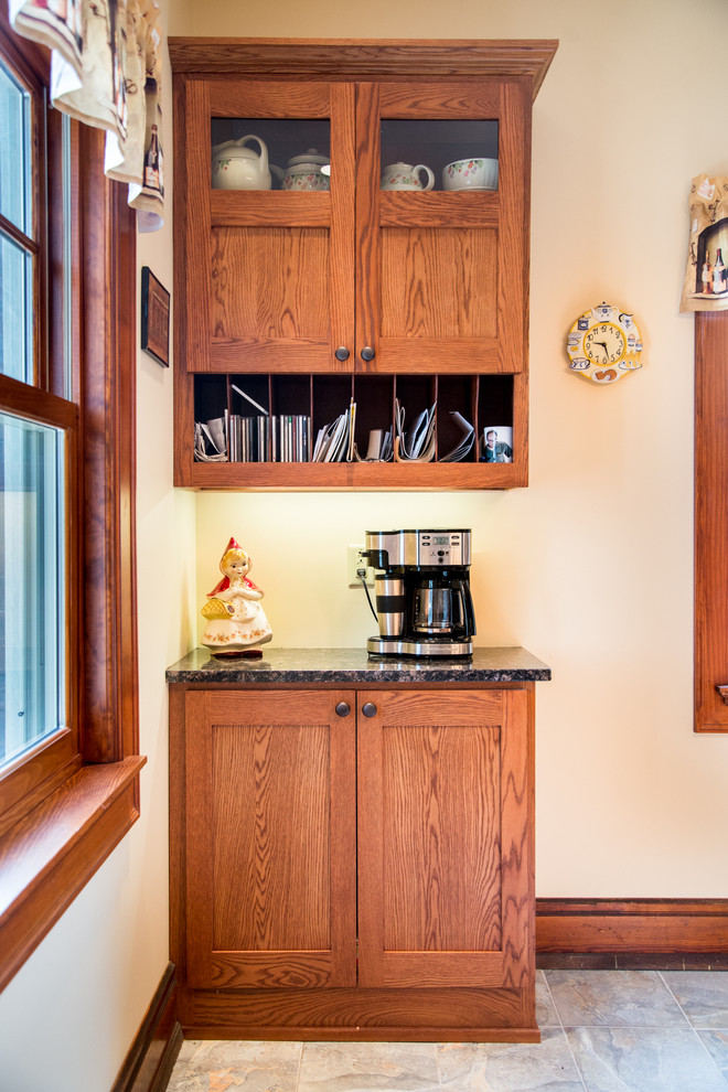 Kitchen - rustic kitchen idea in Milwaukee