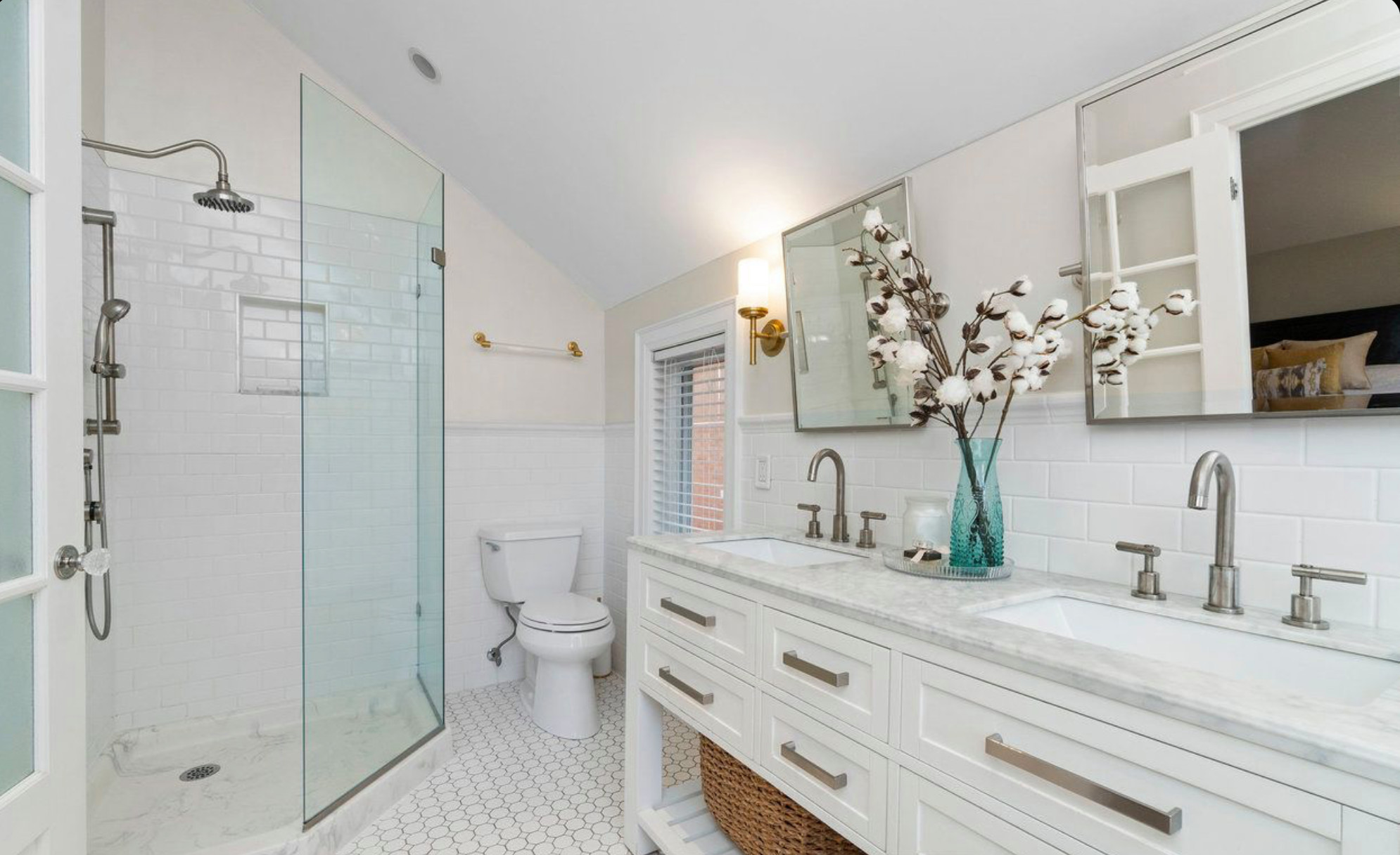 5 piece primary ensuite