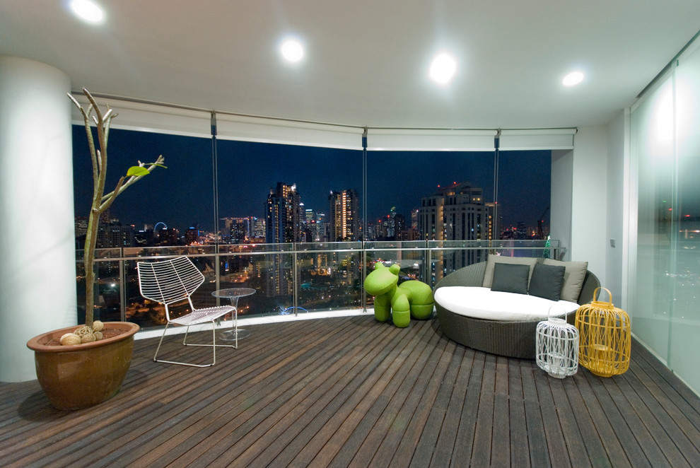 Photo of a contemporary balcony in Singapore.