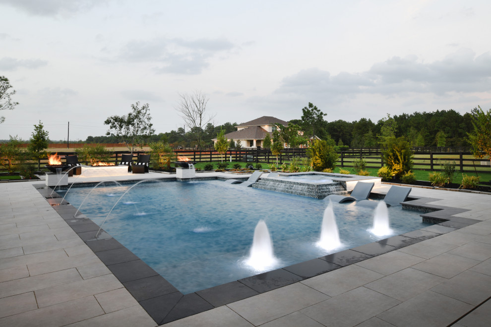 Design ideas for a large transitional pool in Houston.