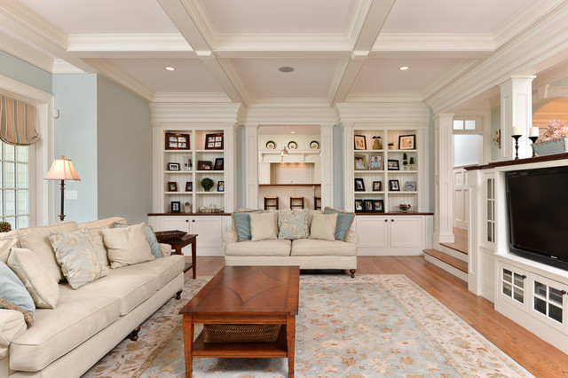 South Shore Shingle Style klassisk-vardagsrum