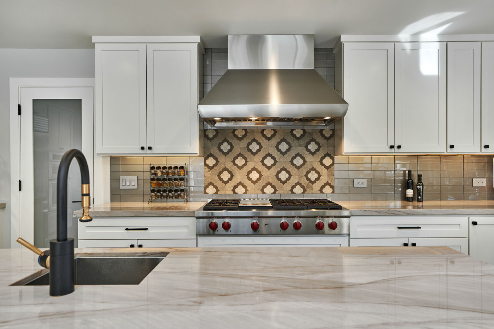 Beautiful modern renovation in Silicon Valley - Modern - Kitchen - San ...