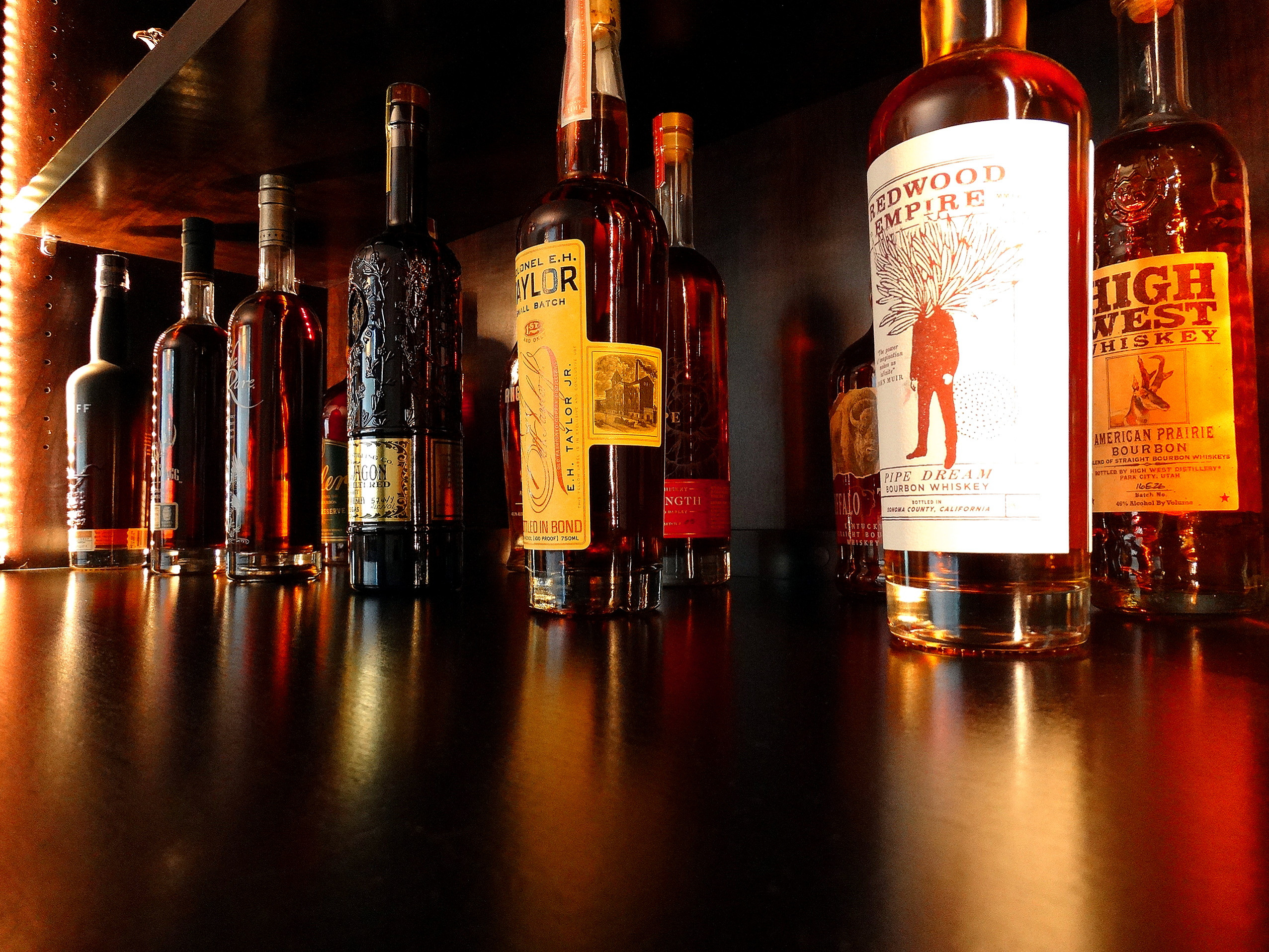 Wauwatosa Residence - Bourbon Bar