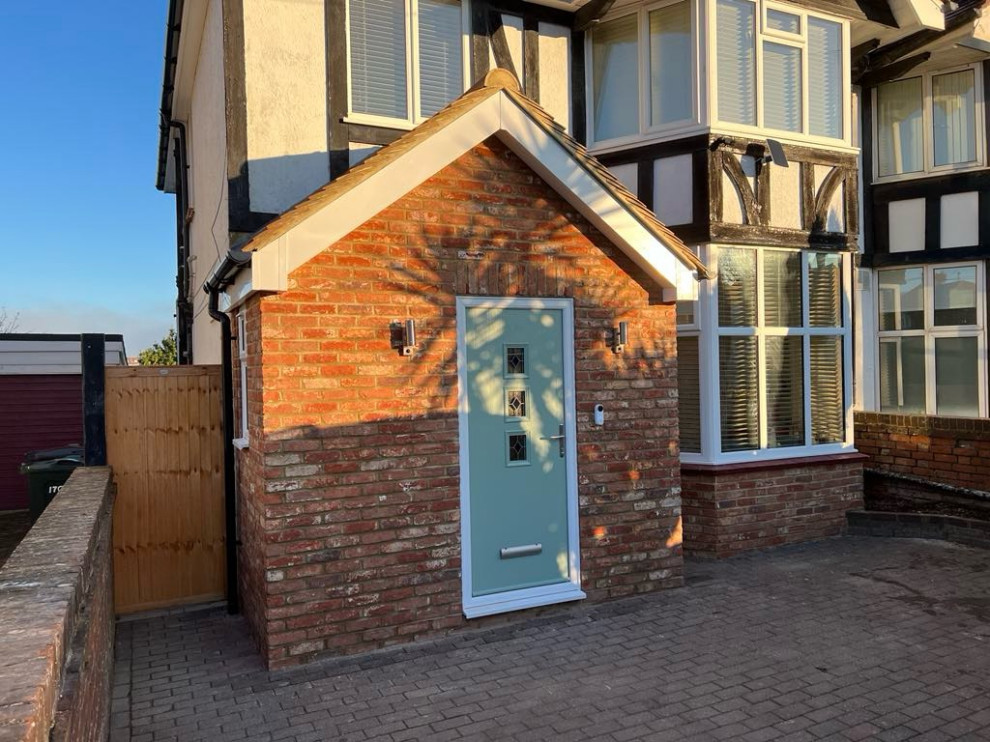 Eastbourne - Porch extension with a WC