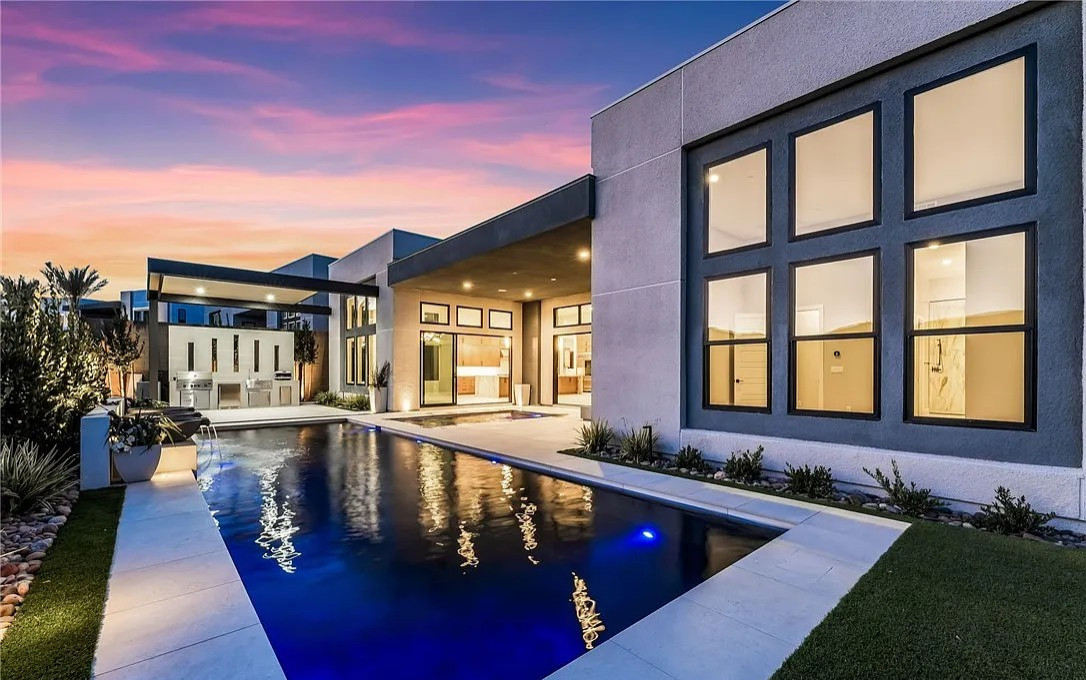 Desert Living