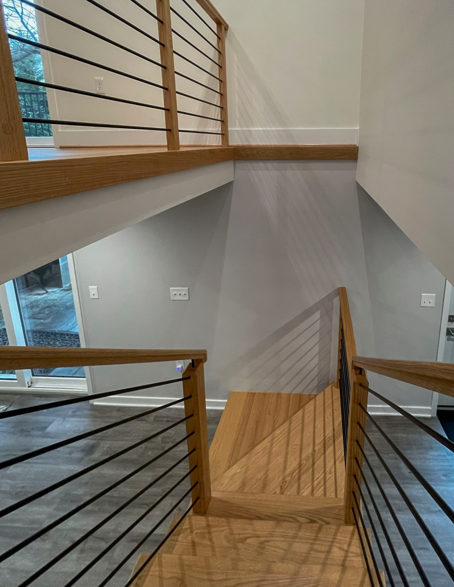 99_Modern & Open L-Shape-Winder Stair, Arlington VA 22207