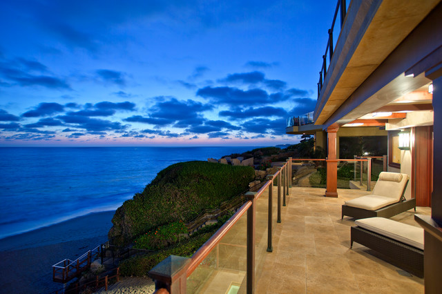 Master Deck contemporaneo-terraza-y-balcon