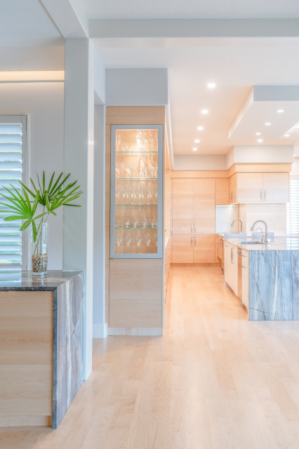Maple Kitchen contemporaneo-cucina