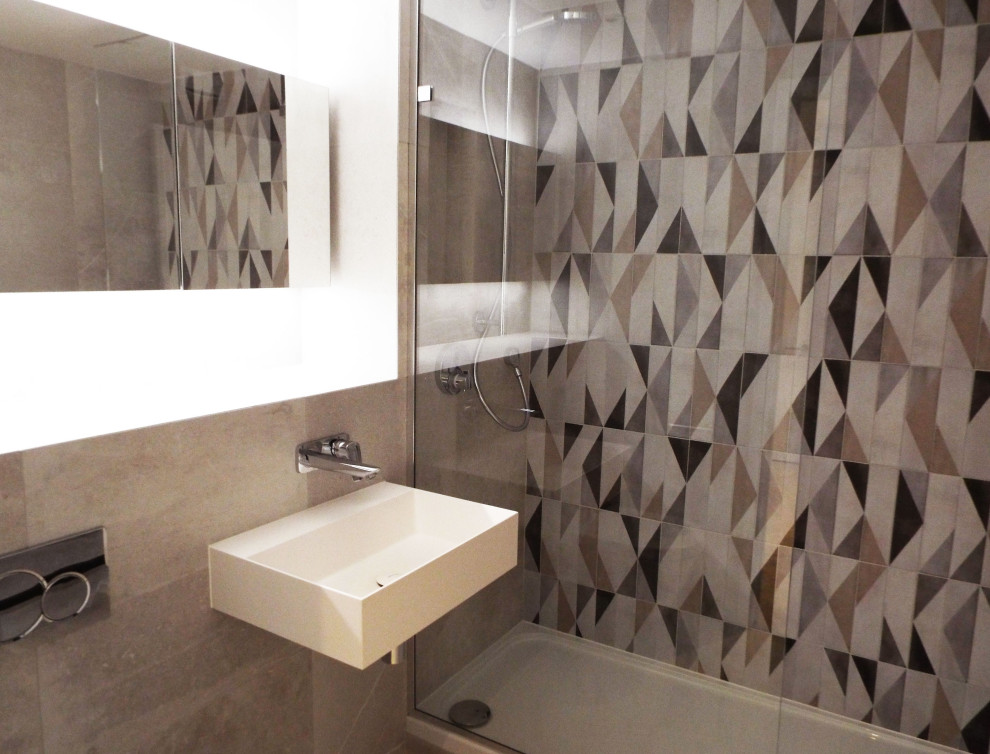 Apartment renovation, W1