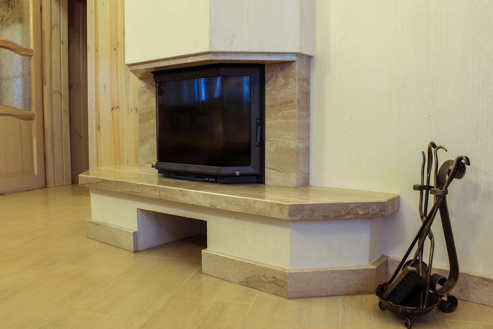 Камин в загороднем доме