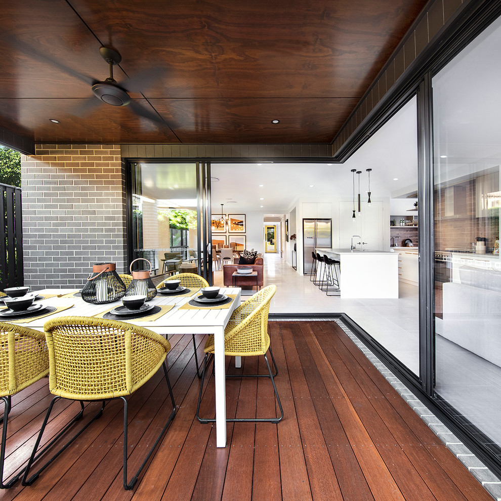 Urban home design photo in Brisbane