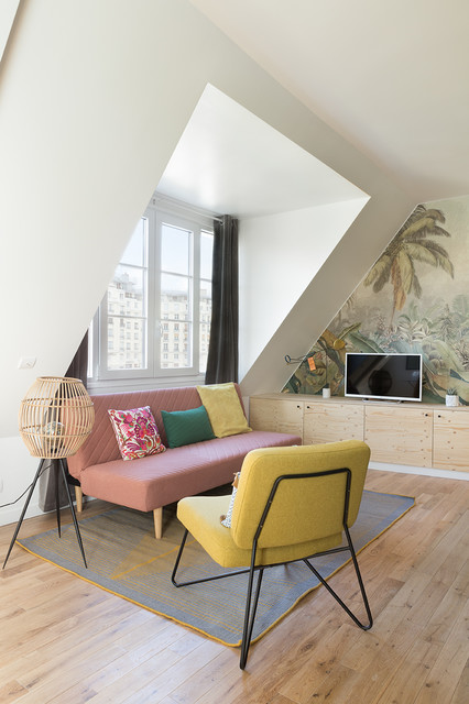 Renovation d'anciennes chambres de services exotisk-vardagsrum