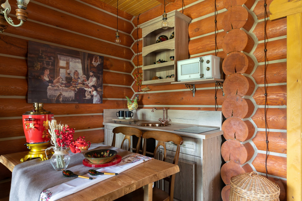 Дом из сруба. Русский исторический дизайн.