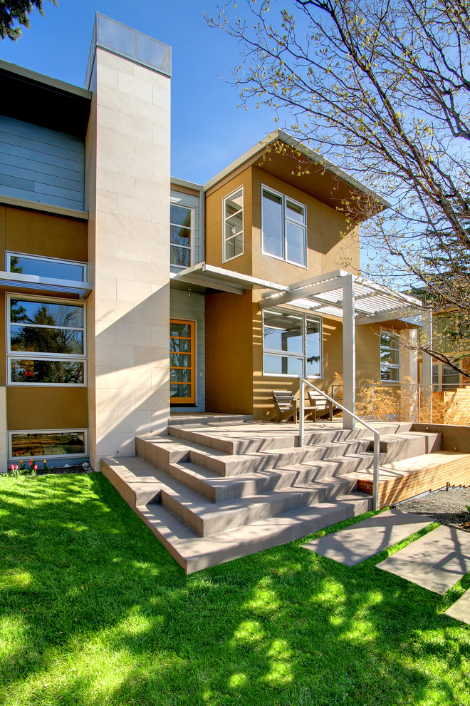 Design ideas for a contemporary exterior in Denver.