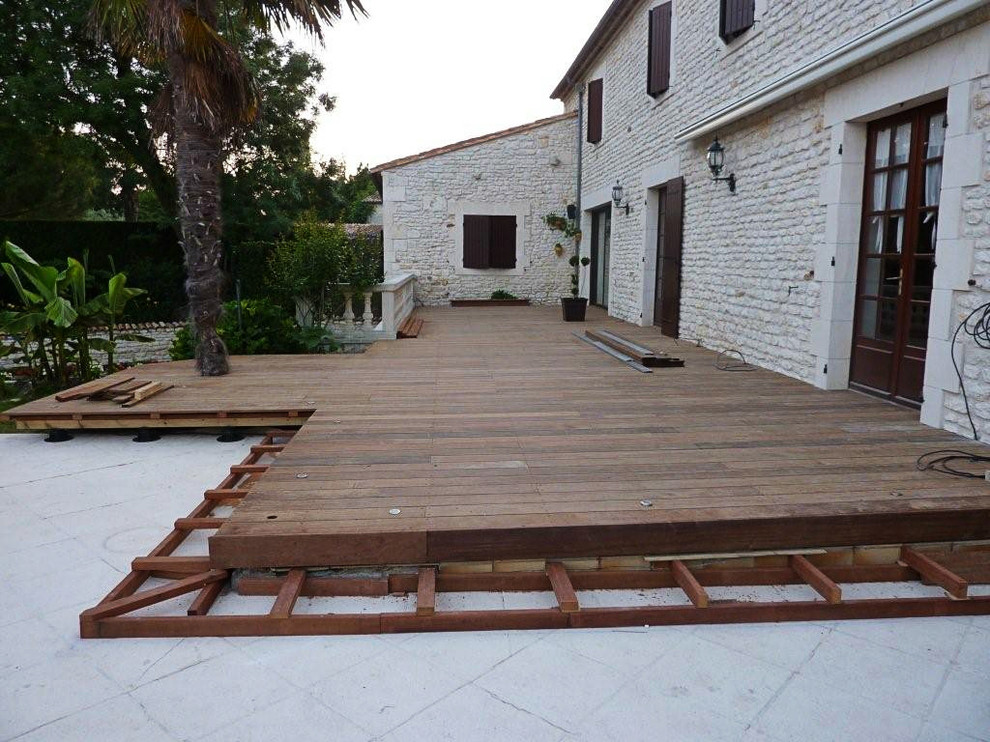 Idée de décoration pour une terrasse ethnique.