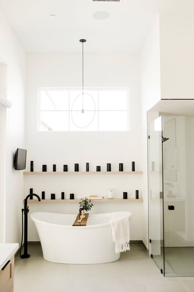Bathroom - transitional bathroom idea