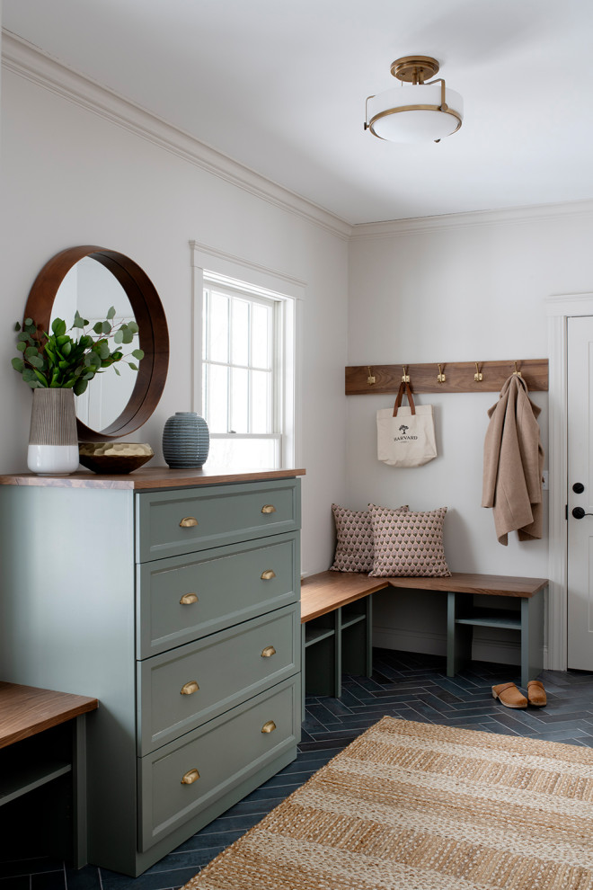 Entryway - transitional entryway idea in Boston