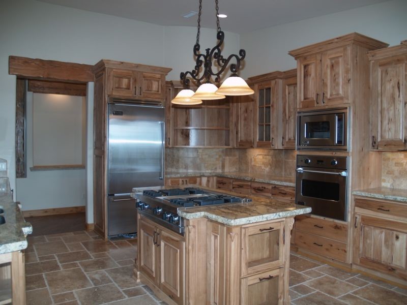 Kitchen - rustic kitchen idea in Phoenix