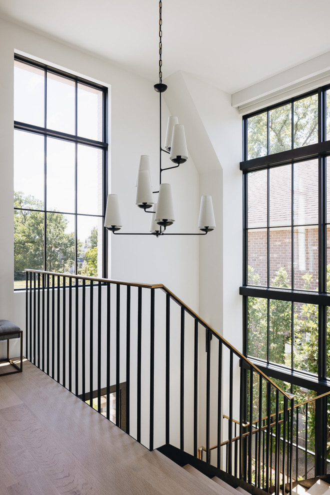 Example of a transitional home design design in Chicago